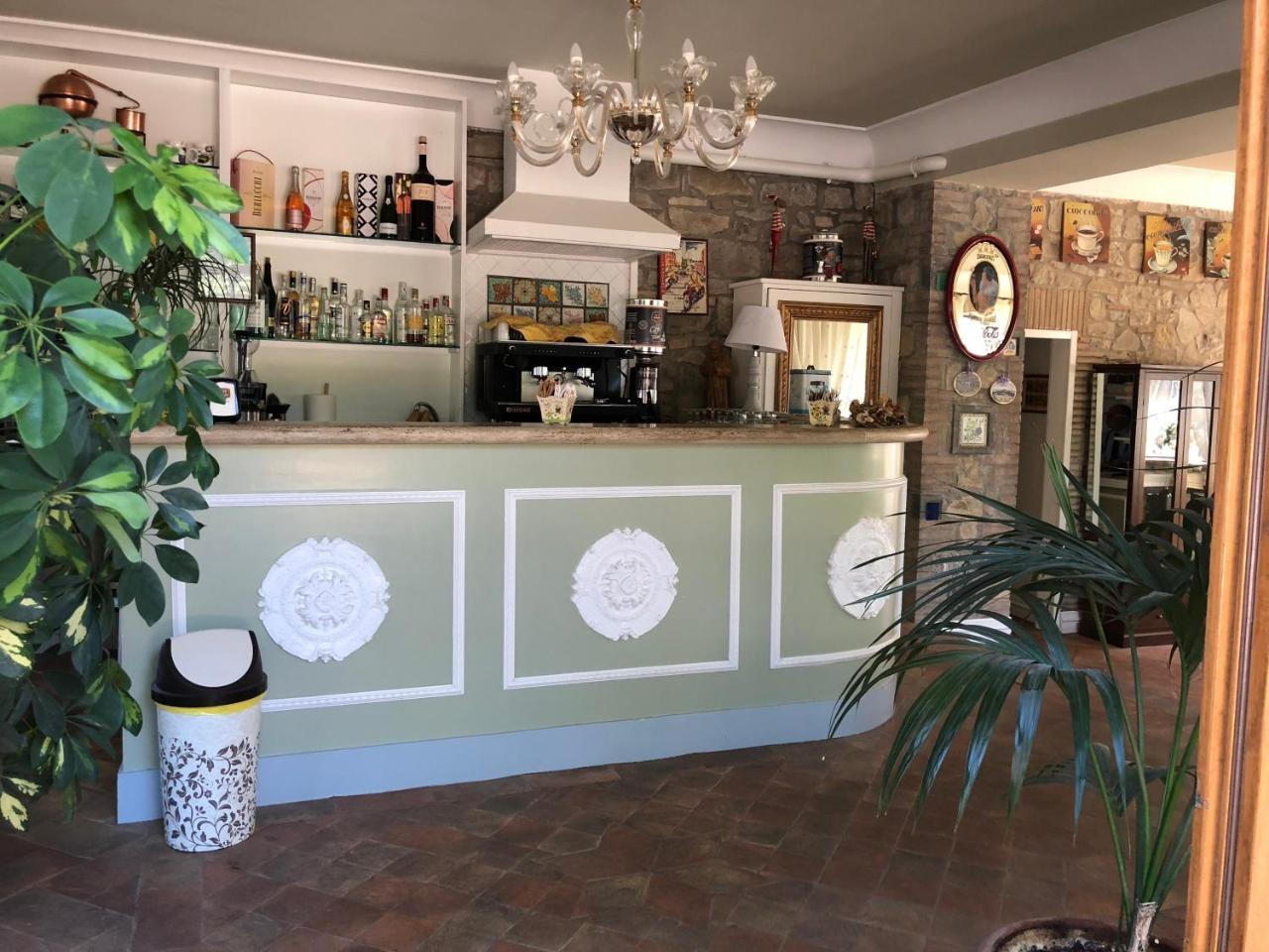 Agriturismo Beata Vanna ファブロ エクステリア 写真