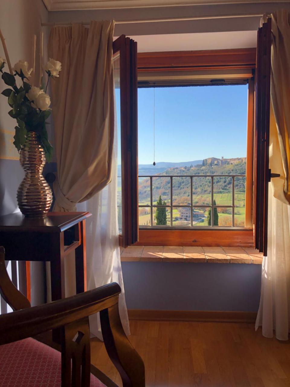 Agriturismo Beata Vanna ファブロ エクステリア 写真