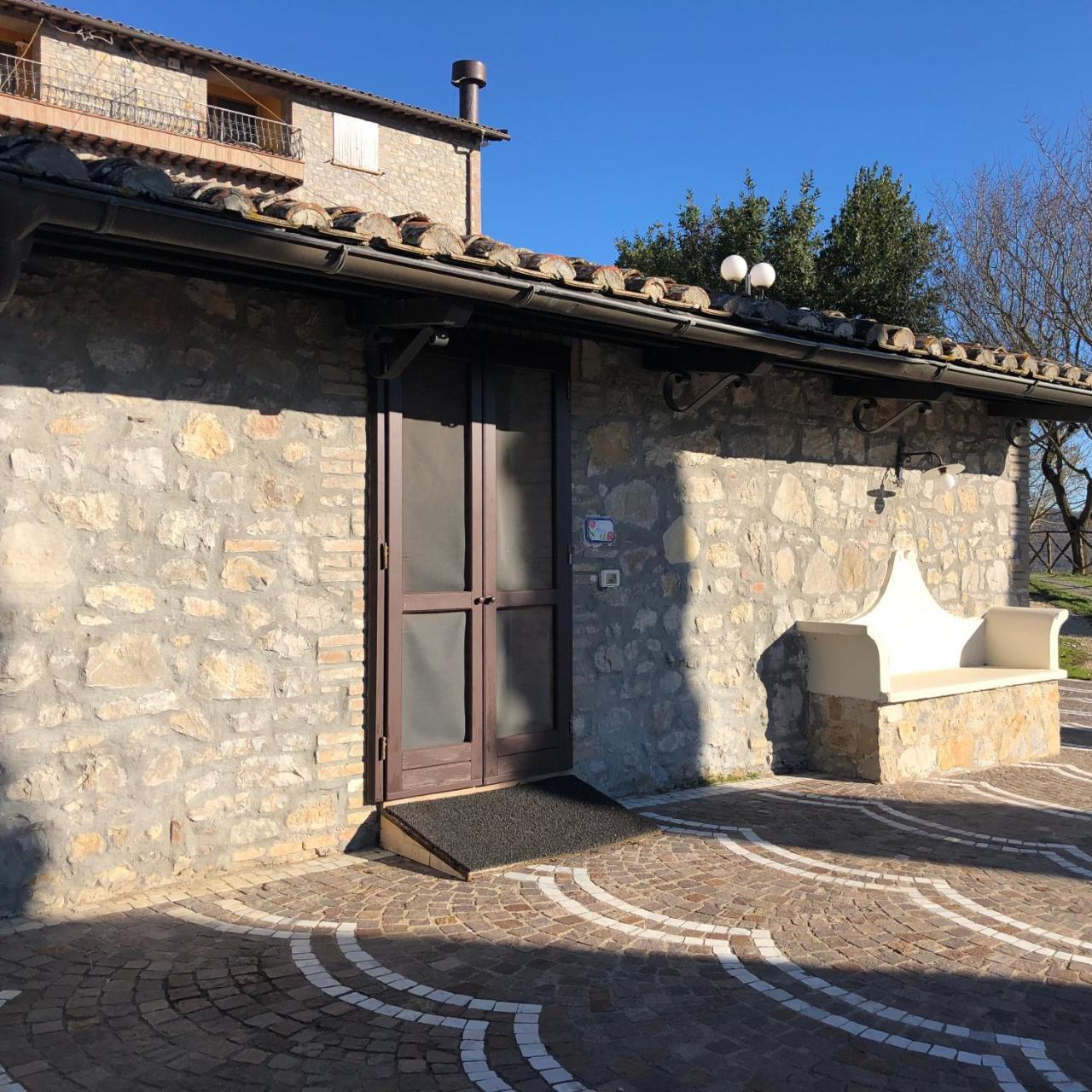 Agriturismo Beata Vanna ファブロ エクステリア 写真