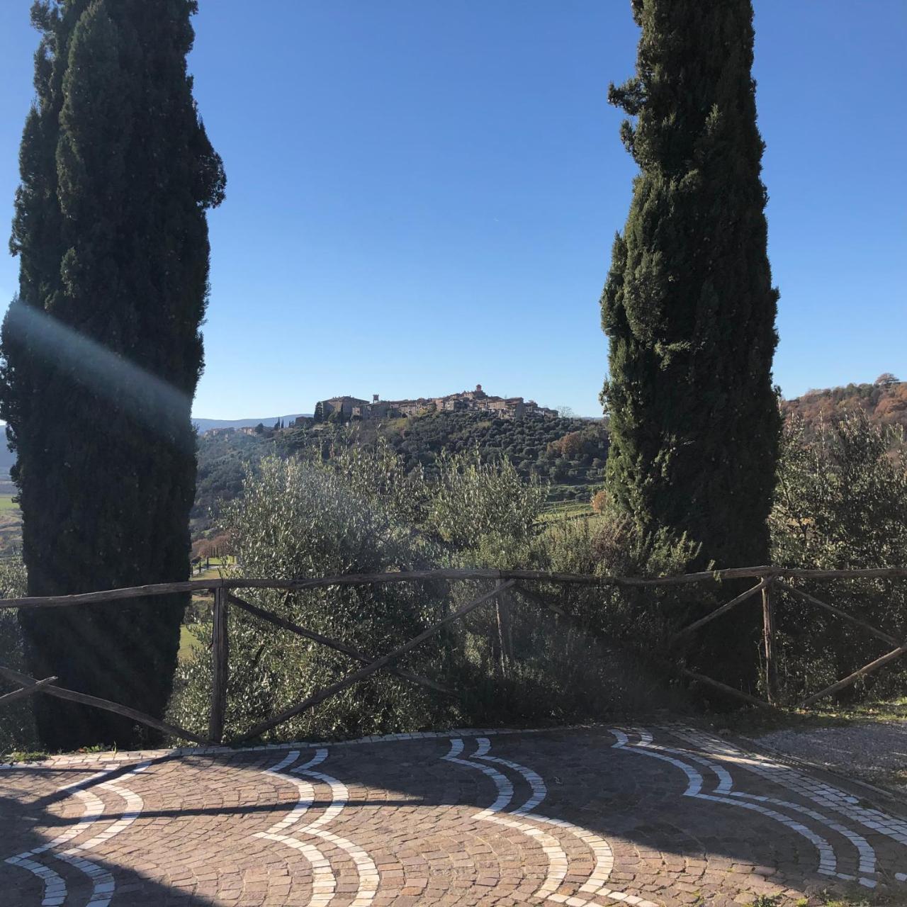 Agriturismo Beata Vanna ファブロ エクステリア 写真